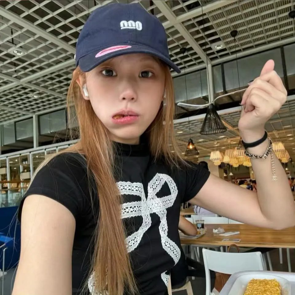 怪趣群鸟